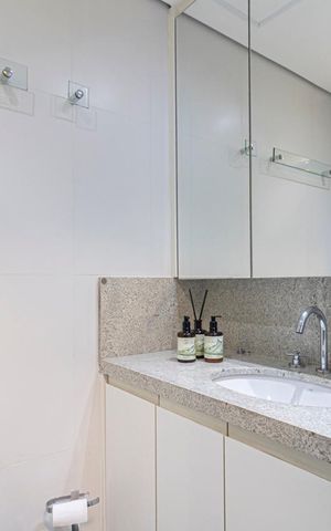 Studio para alugar com 24m², 1 quarto e 1 vaga Studio para alugar com 24m², 1 quarto e 1 vagaBanheiro