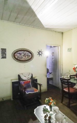 Casa à venda com 90m², 3 quartos e 1 vaga