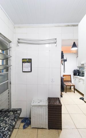 Casa à venda com 90m², 3 quartos e 1 vaga