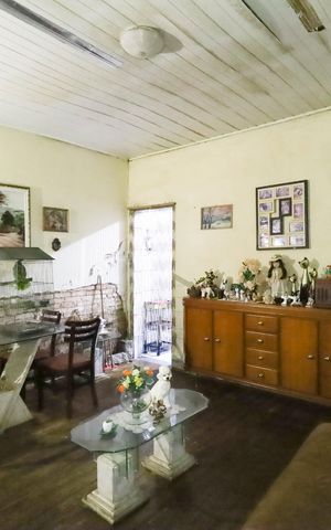 Casa à venda com 90m², 3 quartos e 1 vaga