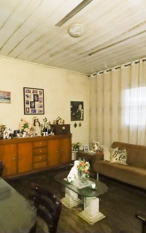 Casa à venda com 90m², 3 quartos e 1 vaga