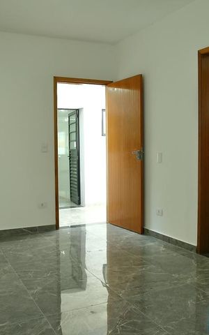 Casa à venda com 140m², 3 quartos e 2 vagasSuíte 3 