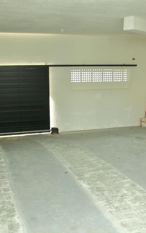 Casa à venda com 140m², 3 quartos e 2 vagasGaragem 