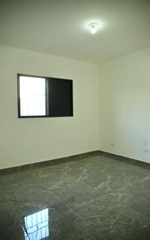 Casa à venda com 140m², 3 quartos e 2 vagasSuíte 2 