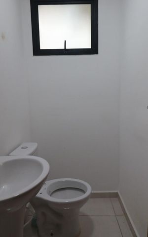 Casa de condomínio para alugar com 68m², 2 quartos e 2 vagas Casa de condomínio para alugar com 68m², 2 quartos e 2 vagasLavabo