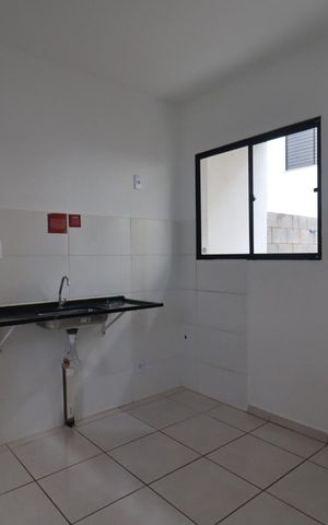 Casa de condomínio para alugar com 68m², 2 quartos e 2 vagas Casa de condomínio para alugar com 68m², 2 quartos e 2 vagasCozinha