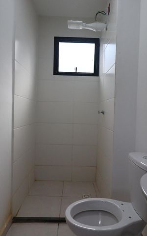 Casa de condomínio para alugar com 68m², 2 quartos e 2 vagas Casa de condomínio para alugar com 68m², 2 quartos e 2 vagasBanheiro