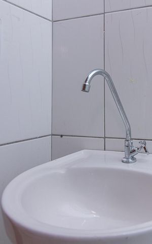 Casa para alugar com 30m², 2 quartos e 2 vagasBanheiro