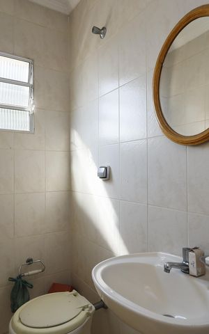 Casa à venda com 492m², 2 quartos e 2 vagasBanheiro 2 casa 2