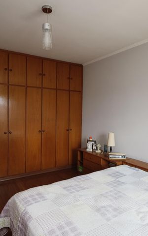 Casa à venda com 492m², 2 quartos e 2 vagasQuarto 2 casa 1