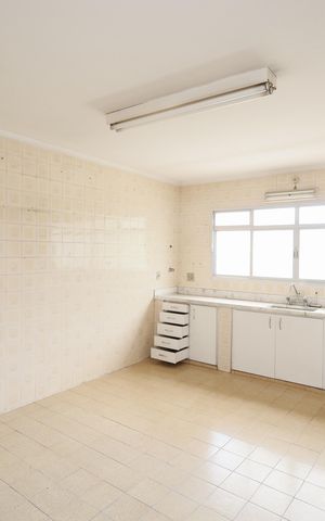 Casa à venda com 492m², 2 quartos e 2 vagasCozinha