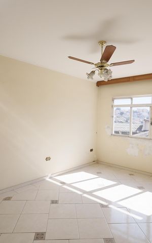 Casa à venda com 492m², 2 quartos e 2 vagasSala casa 3