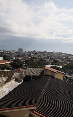 Casa à venda com 492m², 2 quartos e 2 vagasVista