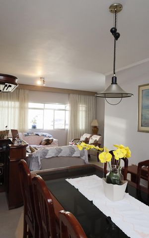 Casa à venda com 492m², 2 quartos e 2 vagasSala 