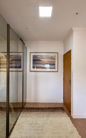 Casa à venda com 150m², 2 quartos e 2 vagas Casa à venda com 150m², 2 quartos e 2 vagasCloset Quarto 1