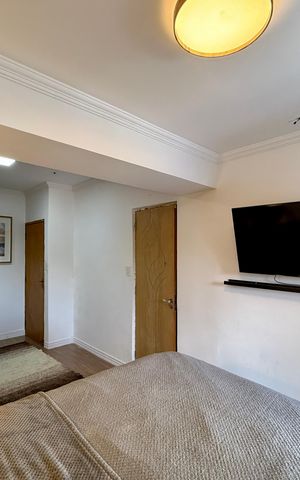 Casa à venda com 150m², 2 quartos e 2 vagas Casa à venda com 150m², 2 quartos e 2 vagasQuarto 1