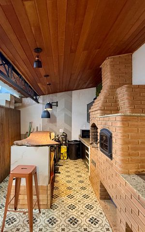 Casa à venda com 150m², 2 quartos e 2 vagas Casa à venda com 150m², 2 quartos e 2 vagasEspaço Gourmet