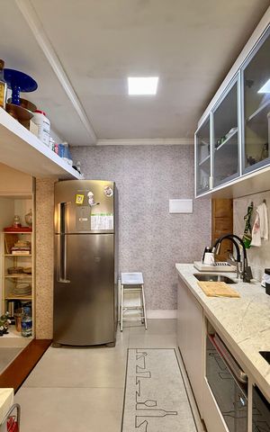 Casa à venda com 150m², 2 quartos e 2 vagas Casa à venda com 150m², 2 quartos e 2 vagasCozinha