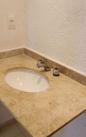 Apartamento para alugar com 60m², 3 quartos e 1 vaga Apartamento para alugar com 60m², 3 quartos e 1 vagaBanheiro