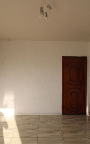 Apartamento para alugar com 95m², 2 quartos e 1 vagaSala