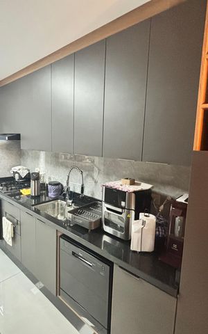 Casa à venda com 110m², 3 quartos e 2 vagas Casa à venda com 110m², 3 quartos e 2 vagasCozinha