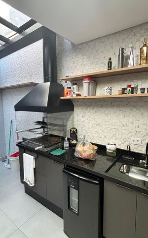 Casa à venda com 110m², 3 quartos e 2 vagas Casa à venda com 110m², 3 quartos e 2 vagasÁrea gourmet