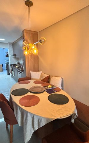 Casa à venda com 110m², 3 quartos e 2 vagas Casa à venda com 110m², 3 quartos e 2 vagasSala de Jantar