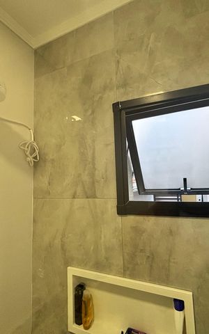 Casa à venda com 110m², 3 quartos e 2 vagas Casa à venda com 110m², 3 quartos e 2 vagasBanheiro 2