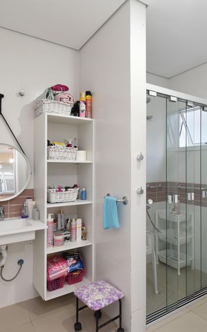 Casa de condomínio à venda com 280m², 5 quartos e 5 vagasBanheiro da Suíte 3