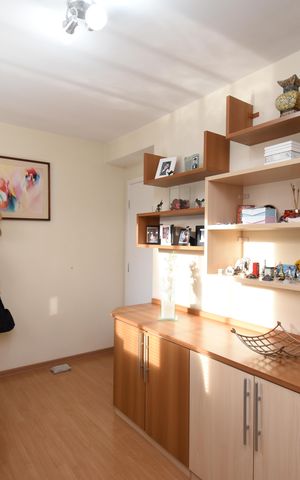 Casa de condomínio à venda com 280m², 5 quartos e 5 vagasQuarto 5