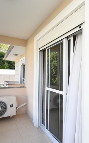 Casa de condomínio à venda com 280m², 5 quartos e 5 vagas Sacada da Suíte