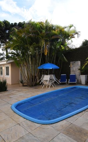 Casa de condomínio à venda com 280m², 5 quartos e 5 vagasÁrea externa com Piscina