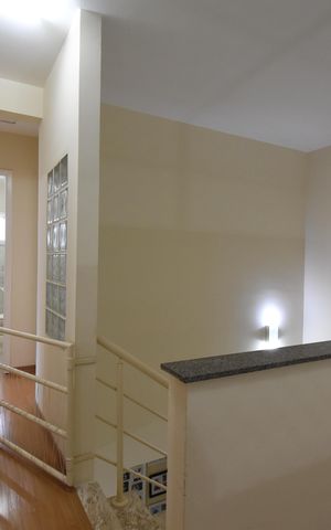 Casa de condomínio à venda com 280m², 5 quartos e 5 vagasCorredor/Escadas