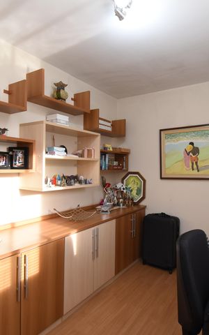 Casa de condomínio à venda com 280m², 5 quartos e 5 vagasQuarto 5