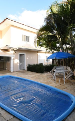 Casa de condomínio à venda com 280m², 5 quartos e 5 vagasÁrea comum - PiscinaÁrea externa com Piscina