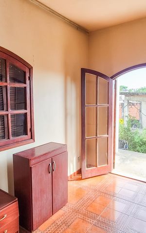Casa para alugar com 200m², 2 quartos e 1 vagaQuarto 2 Segundo andar 