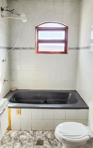 Casa para alugar com 200m², 2 quartos e 1 vagaBanheiro Segundo andar 