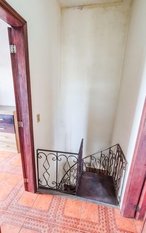 Casa para alugar com 200m², 2 quartos e 1 vagaAcesso ao Segundo andar 