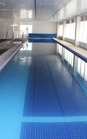 Studio à venda com 52m², 1 quarto e 1 vagaPiscina Coberta