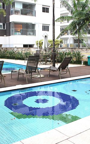 Studio à venda com 52m², 1 quarto e 1 vagaPiscina