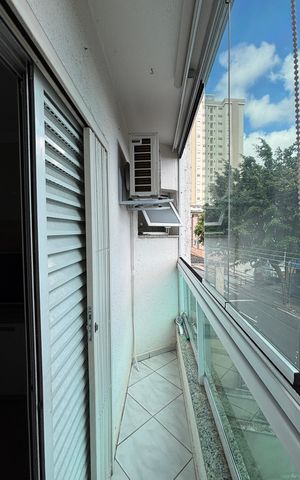 Apartamento à venda com 92m², 3 quartos e 2 vagas Apartamento à venda com 92m², 3 quartos e 2 vagasSuite Varanda