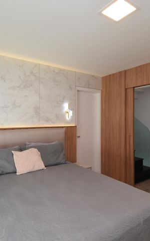 Casa de condomínio à venda com 148m², 3 quartos e 4 vagasSuíte