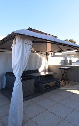 Casa de condomínio à venda com 148m², 3 quartos e 4 vagasÁrea gourmet