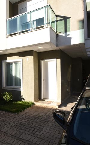 Casa de condomínio à venda com 148m², 3 quartos e 4 vagasGaragem