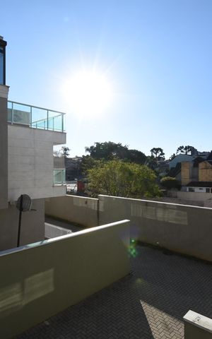 Casa de condomínio à venda com 148m², 3 quartos e 4 vagasVaranda da Suíte