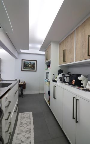 Apartamento à venda com 118m², 3 quartos e 2 vagasCozinha e Área de Serviço