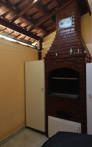 Casa de condomínio à venda com 71m², 2 quartos e 1 vagaÁrea de Serviço