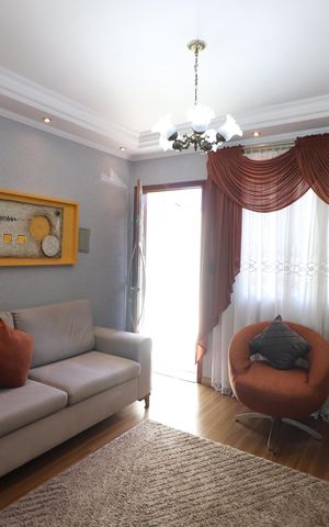 Casa de condomínio à venda com 71m², 2 quartos e 1 vagaSala