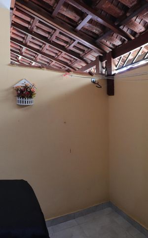 Casa de condomínio à venda com 71m², 2 quartos e 1 vagaÁrea de Serviço