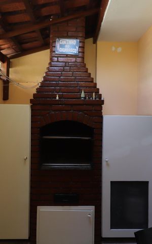 Casa de condomínio à venda com 71m², 2 quartos e 1 vagaÁrea de Serviço